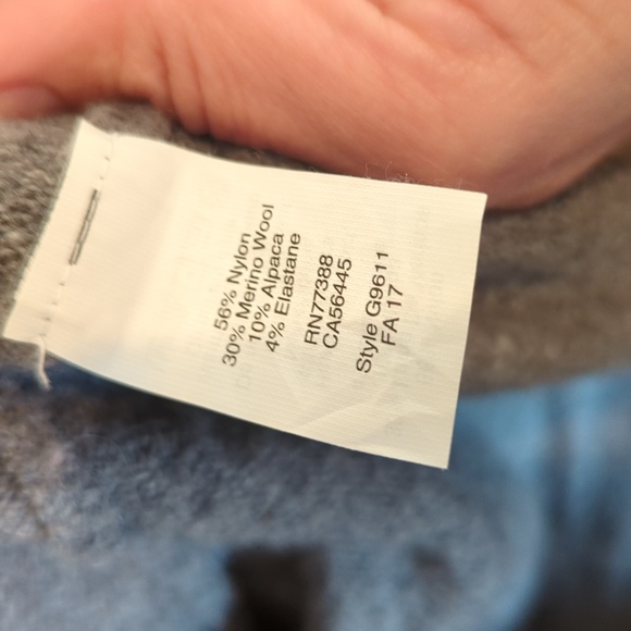 Madewell Merino Wool and Alpaca oversized cardigan, size small - Picture 3 of 4